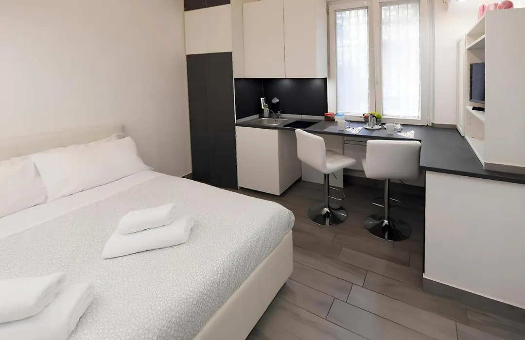 Fram Termini Station Studio Apartment-1